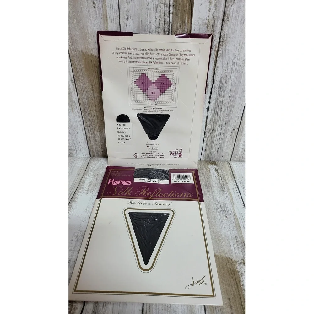 Vintage Hanes Silk Reflections Pantyhose Silky Sheer Sandalfoot Navy‎ Size EF